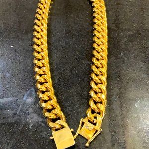 18k gold plated Cuban link stainless